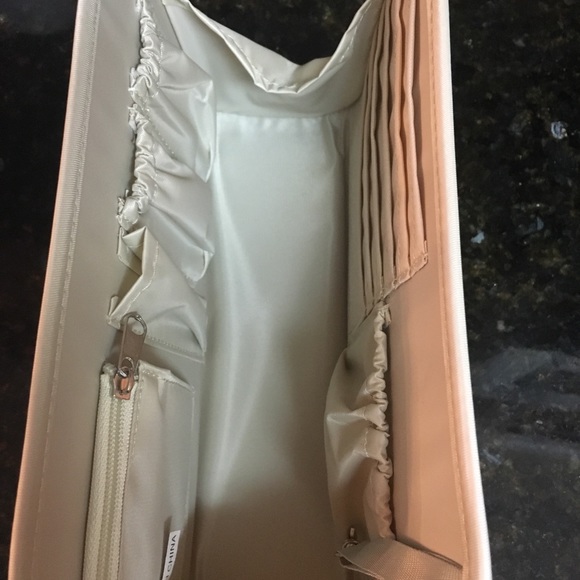 Belle Hop Purse Organizer - Picture 6 of 7